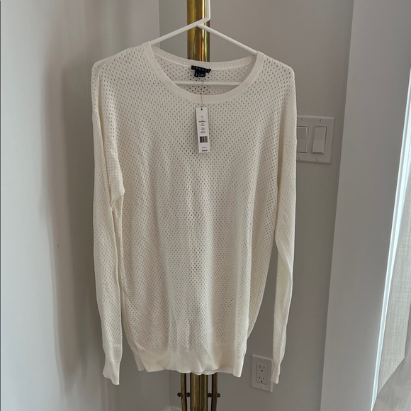 Theory NWT  Ivory Sweater - Picture 1 of 6
